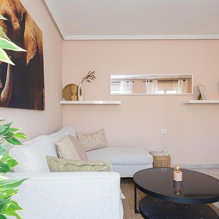 Casa Terra: Apartment 50 Meters From The Beach Торевиеха Екстериор снимка