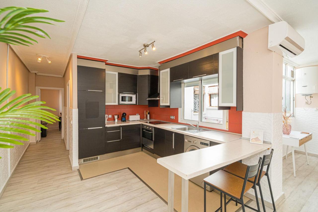 Casa Terra: Apartment 50 Meters From The Beach Торевиеха Екстериор снимка