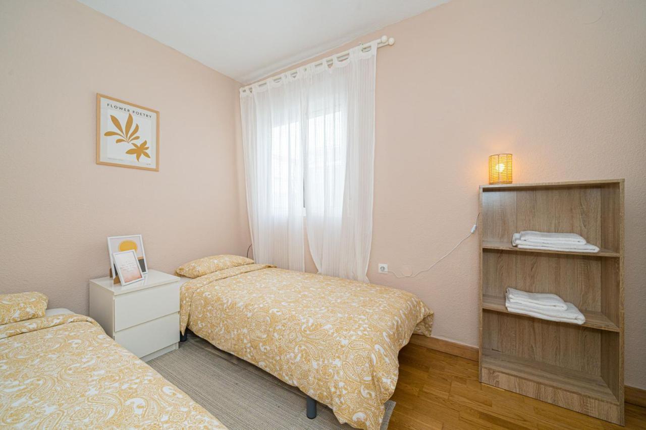 Casa Terra: Apartment 50 Meters From The Beach Торевиеха Екстериор снимка