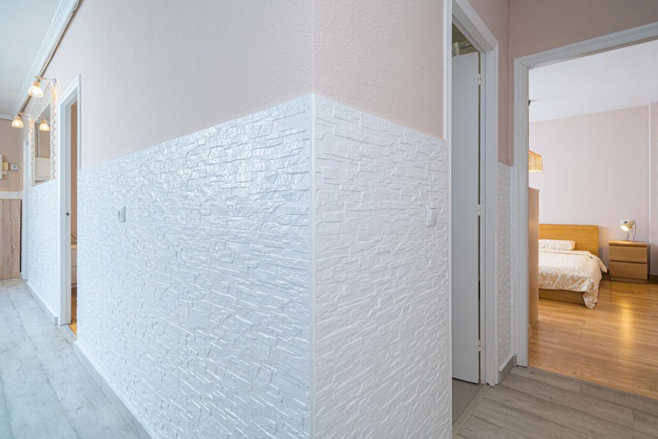 Casa Terra: Apartment 50 Meters From The Beach Торевиеха Екстериор снимка